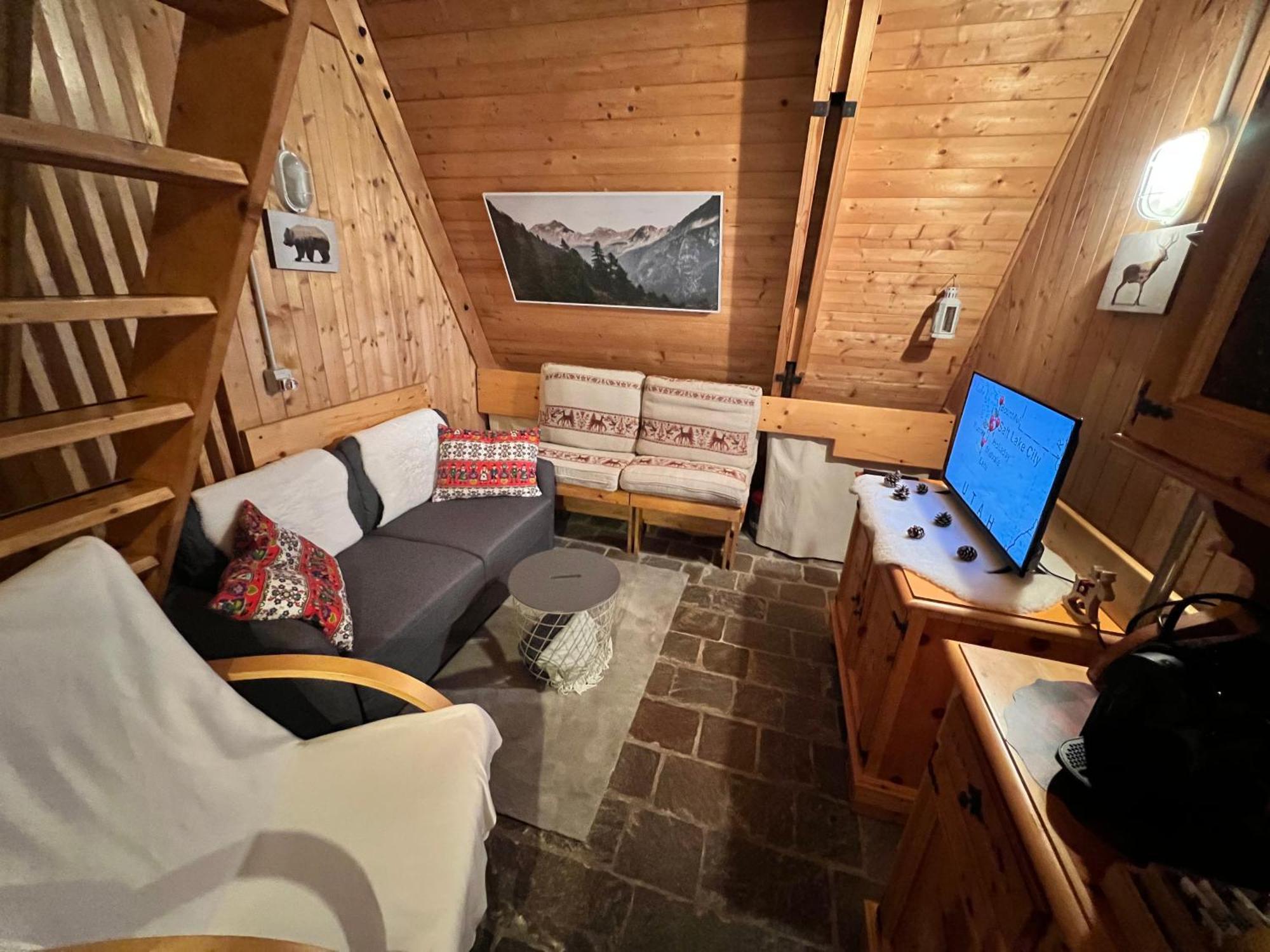 סלה נבאה ~Chalet_Rifugio Tra I Boschi~ מראה חיצוני תמונה